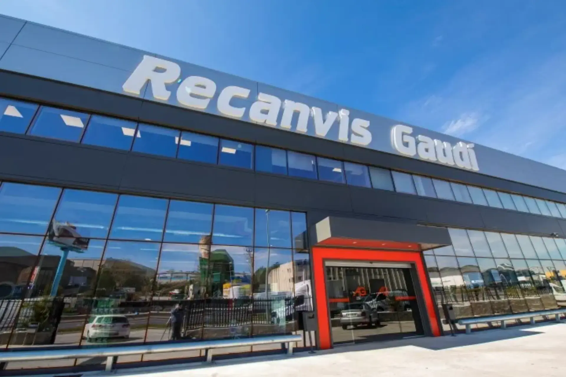 Auto Recanvis Enric Reus